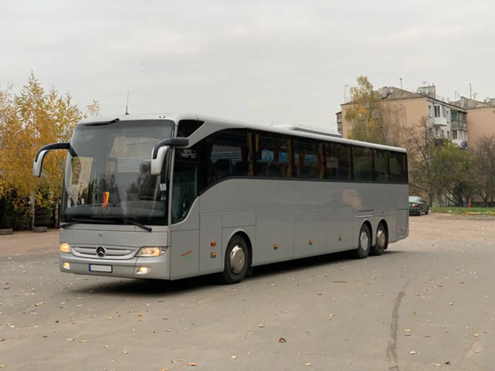 оренда автобуса 55 місць